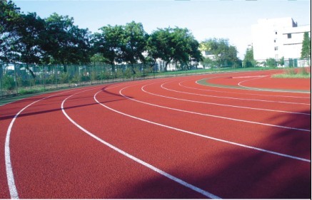 為什么塑膠跑道要選擇適用塑面層類型？